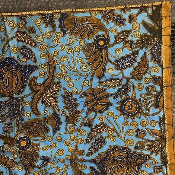 Vintage 1963 Gorgeous Indonesia Long Sarong  Made and purchased in Indonesian - Picture 5 of 5